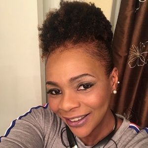 Meet your Posher, Yulunda